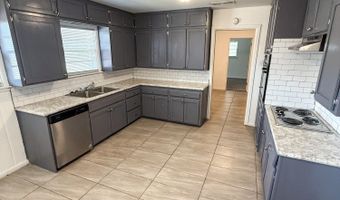 606 Coke Ave, Anton, TX 79313