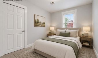 865 Hartshorn St, Alliance, OH 44601