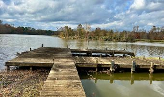 2077 Pumpkin Creek Rd, Brooksville, MS 39739