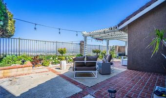 6117 E Garnet Cir, Anaheim, CA 92807