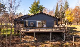 3851 Division St W, Backus, MN 56435