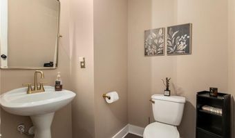 215 Auburn Landing Pl, Auburn, GA 30011