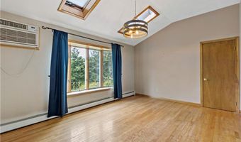 2 Huckleberry Rd, Coventry, RI 02816