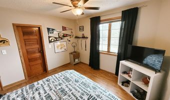 508 3rd Ave, Alton, IA 51003