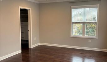 6445 FIRST St, Alexandria, VA 22312