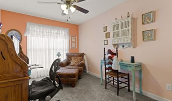 314 War Emblem Dr, Boiling Springs, SC 29316