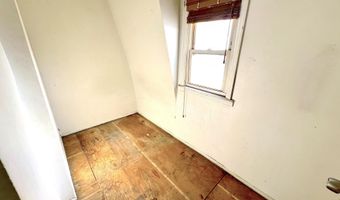 101 Morrisey Ave, Avenel, NJ 07001