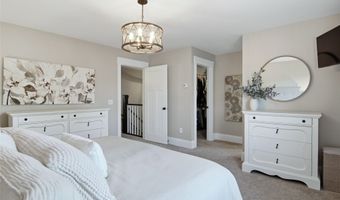 2292 Saint Andrews Dr, Altoona, WI 54720