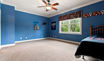 584 Southgate Dr, Camden, SC 29020