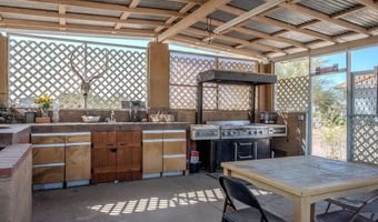 42565 La Posa Rd, Bouse, AZ 85325