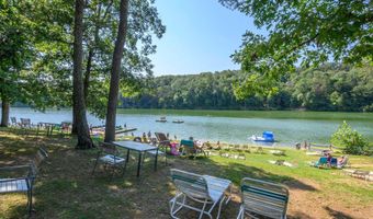 119 ELLIS Rd, Basye, VA 22810
