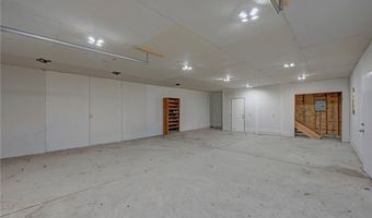 48261 Rice Rd, Amherst, OH 44001