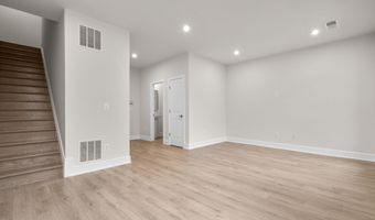 42104 PICASSO Sq, Ashburn, VA 20148