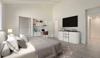 1069 Lunalilo Home Rd, Honolulu, HI 96825