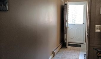 39 Brookside Dr 7, Brattleboro, VT 05301
