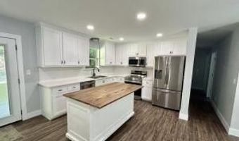 128 BROOKSIDE Dr, Alexander City, AL 35010
