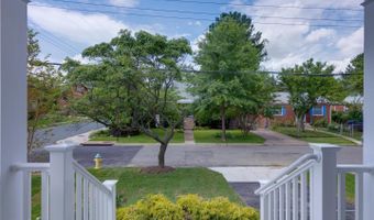 934 19TH St S, Arlington, VA 22202