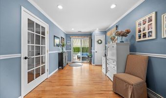 153 S Bayview Ave, Amityville, NY 11701