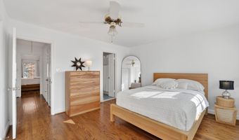 203 PRINCESS St, Alexandria, VA 22314