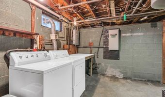 106 Van Brackle Rd, Aberdeen, NJ 07747