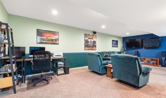 17933 157th Ter, Basehor, KS 66007