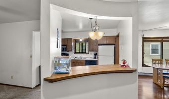 2605 W 8TH St, Appleton, WI 54911
