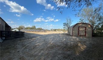 1881 S Reynolds St, Alice, TX 78332