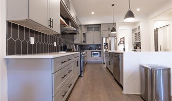 911 Hank Aaron Dr SW, Atlanta, GA 30315