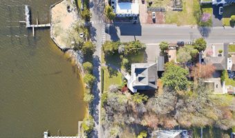 159 Harbor Inn Rd, Bayville, NJ 08721