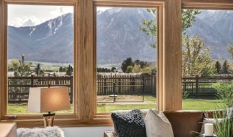 1097 Meadowlark Cir, Gardnerville, NV 89460