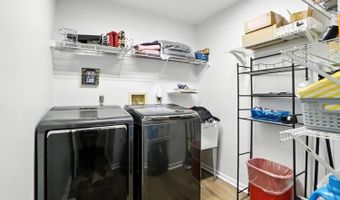 1271 Timberland Dr, Woodlawn, OH 45215