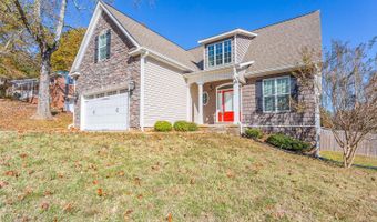10051 Forest Dr, Ooltewah, TN 37363