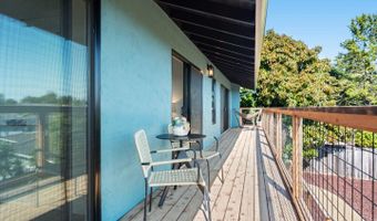 210 Thunderbird Dr, Aptos, CA 95003