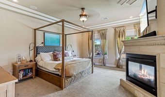 417 Willow Glen Dr, El Paso, TX 79922