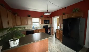 141 Forest Ave, Bangor, ME 04401