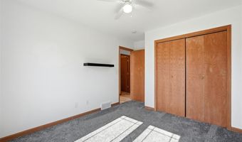 108 Pheasant Ave, Atkins, IA 52206