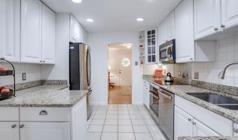 8605 VIRGINIA Ave, Annandale, VA 22003