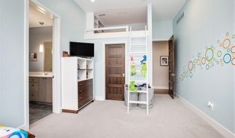 307 Windy Crest Dr, Ann Arbor, MI 48105