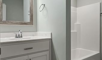 14300 Peek Dr, Athens, AL 35611