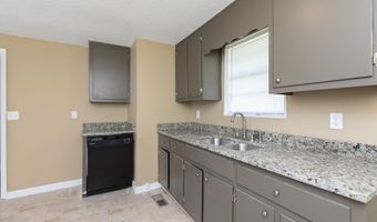 2528 OAK LEAF Ln, Adamsville, AL 35005