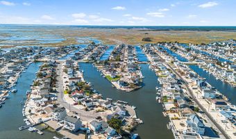 148 E Raritan Dr, Little Egg Harbor, NJ 08087