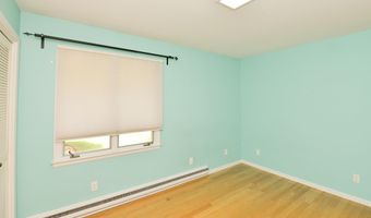 123 El Toro Dr, Bristol, CT 06010