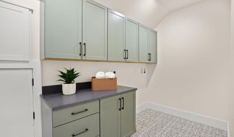 32 Colby Farm Rd, Chester, NH 03036