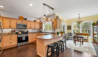 144 Grandpa Harry's Ln, Carroll, NH 03595