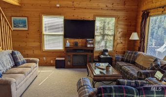 30 Mountain Air Dr, Cascade, ID 83611