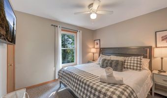 238 King Arthur Rd, Blakeslee, PA 18610