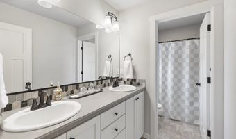 111 SW 8TH St, Battle Ground, WA 98604