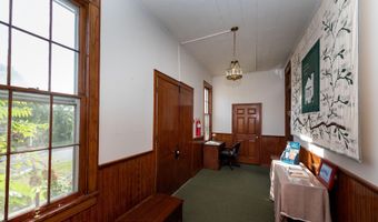 926 Province Line Rd, Allentown, NJ 08501