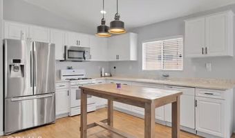 15784 Horizon Way, Adelanto, CA 92301