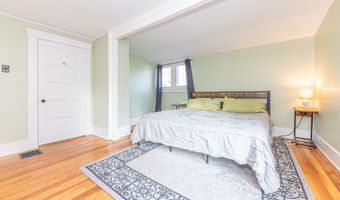 210 W Kingsley St, Ann Arbor, MI 48103